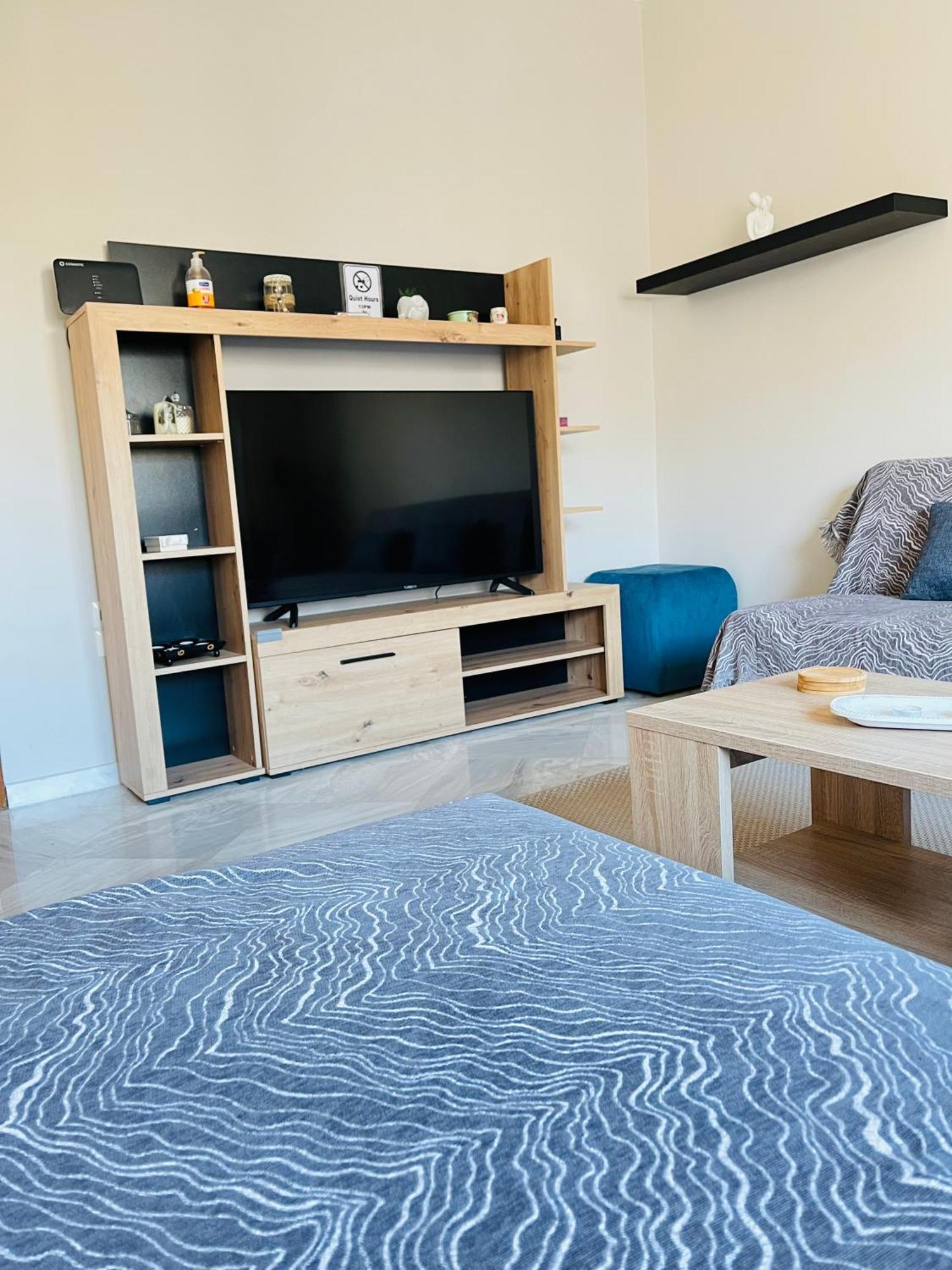 Central Family Apartment Превеза Екстериор снимка